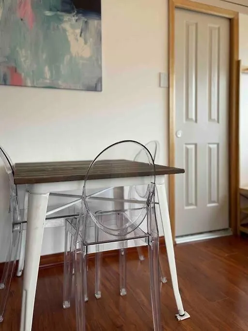 Sandy Bay Escape Hobart Daire